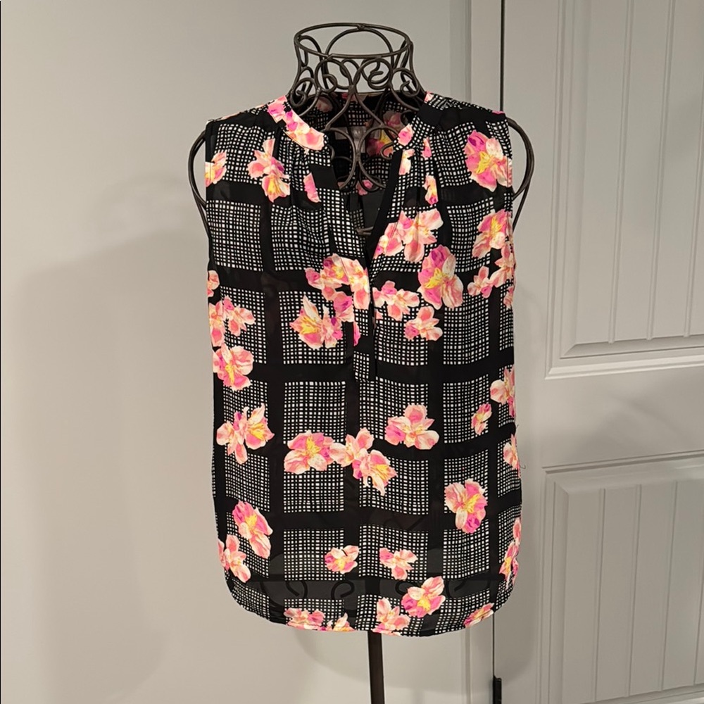 Banana Republic Floral Sleeveless Black Top